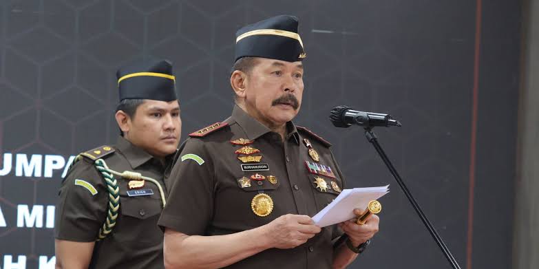 Jaksa Agung, Burhanudin rotasi 17 Kajati di sejumlah provinsi (foto/IG)